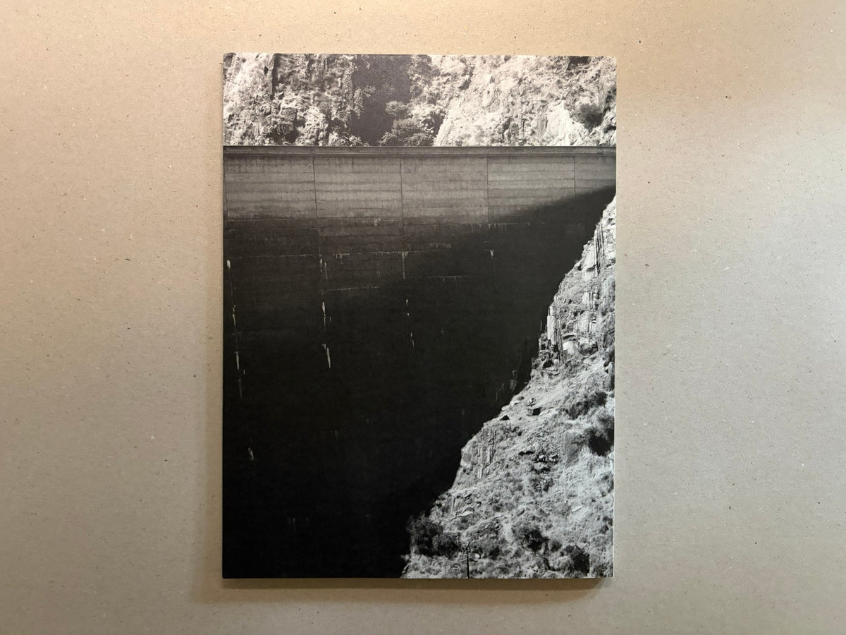 Boundary Hunt by Toshio Shibata, cover shown flat with the front cover and back cover visible.