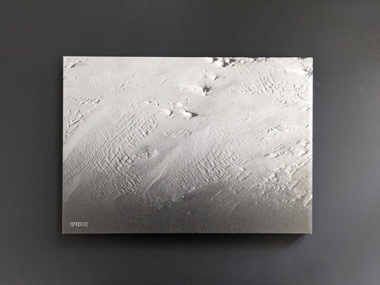 Back cover of New Land – Pre-Hokkaido Landscapes by Toshiki Nakanishi
