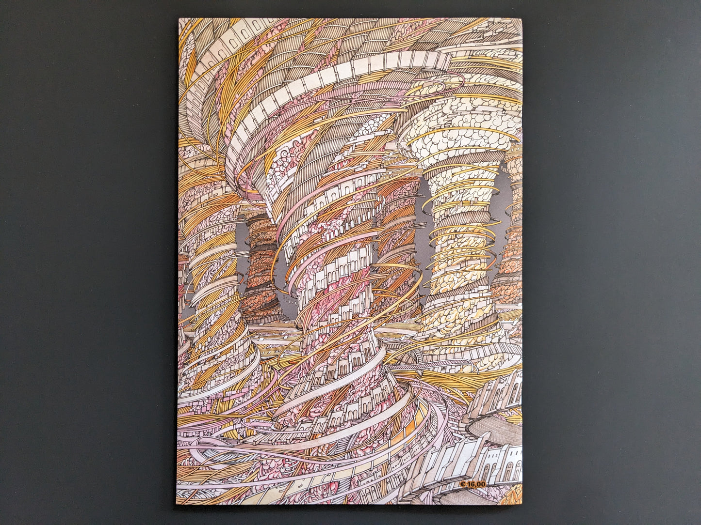 Back cover of "Parasitic City #0.1" by Shintaro Kago, featuring intricate dystopian architecture and the price mark.