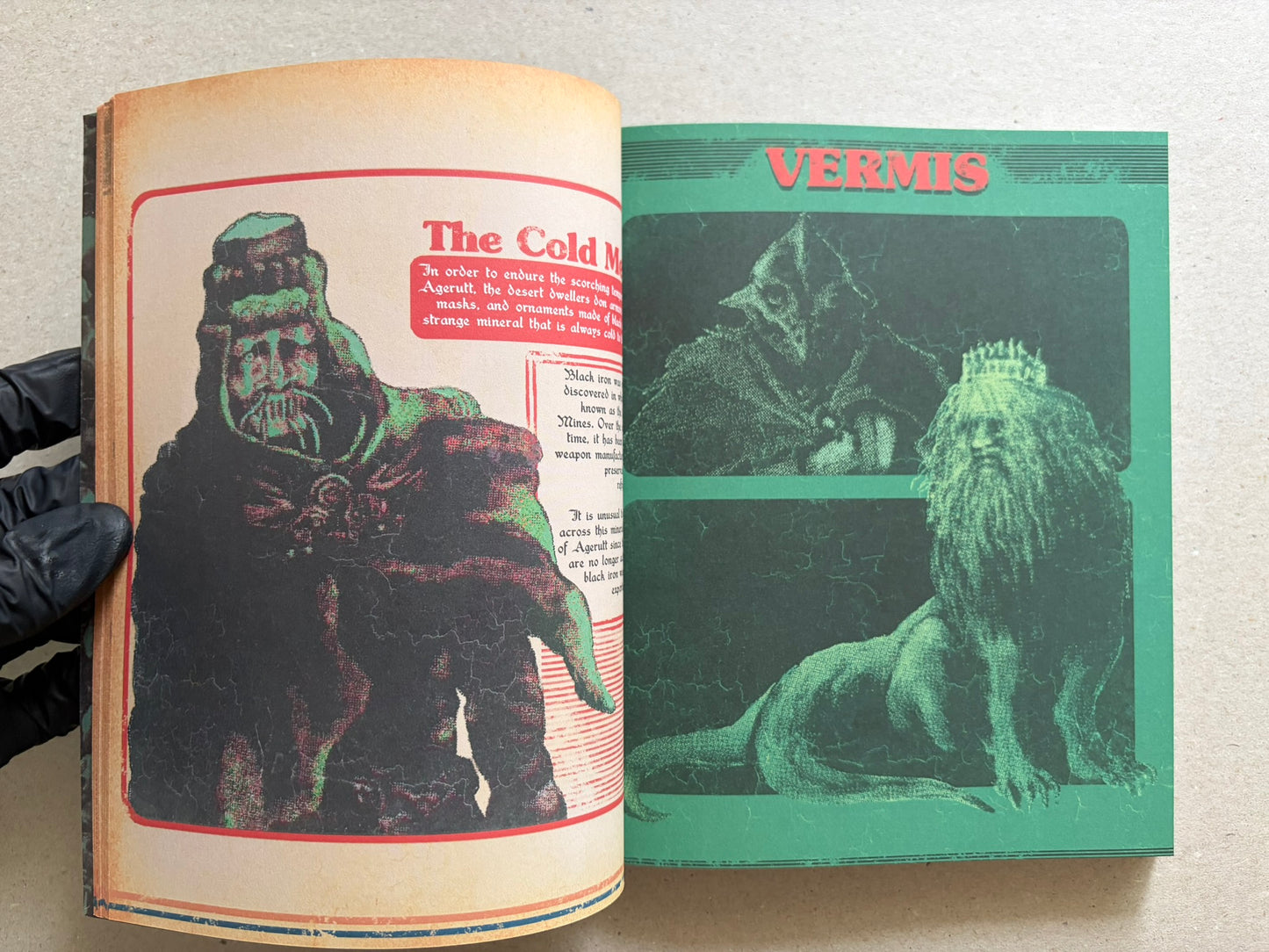 Vermis II – Mist & Mirrors – Plastiboo – Softcover