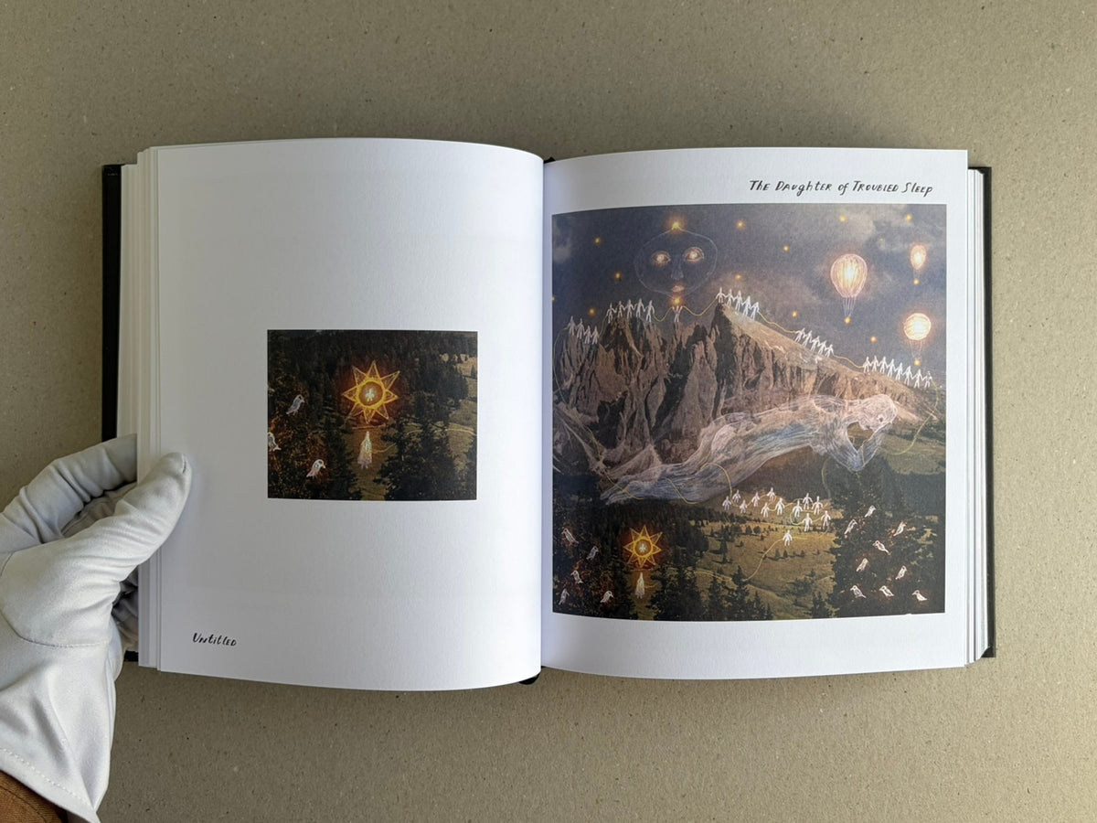 The Fire That Drank The Shadow – Deluxe Edition (Julia Soboleva)