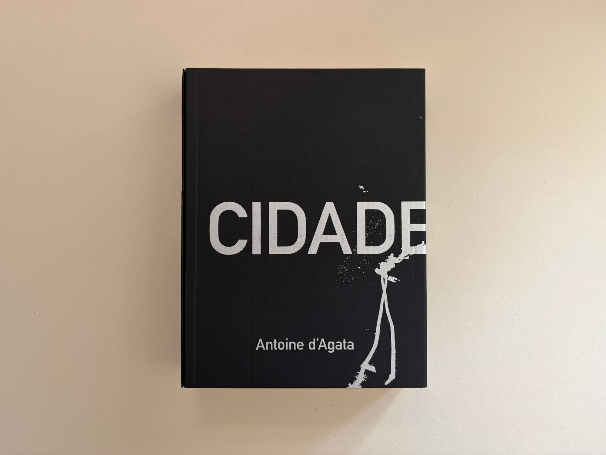 Cidade de Pedra – Antoine d'Agata | Void Photobook – Lokator100