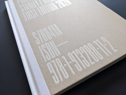 Reverse of the dust jacket and title block with ISBN from ELV by Leardini