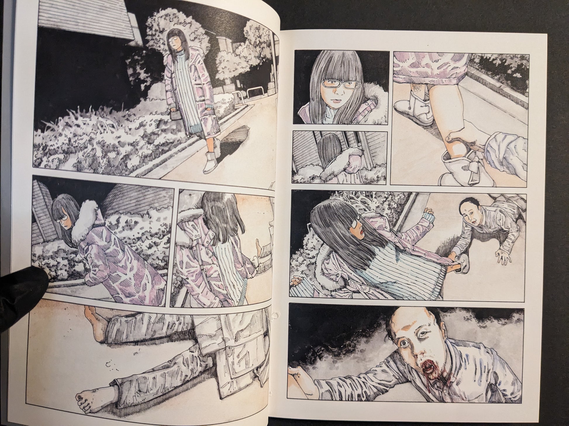 Interior spread with sequential panels and close-up views.